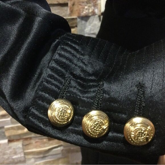 BAIMAIN x H&M Silk Military Shirt with Cold-Tone Bottoms - Picture 6 of 9